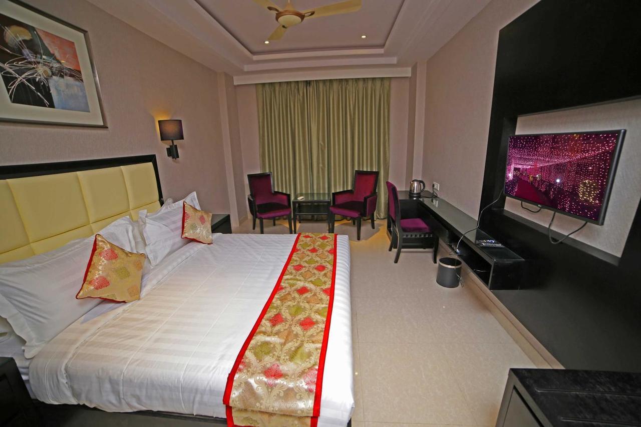 Royal Inn Nawalgarh Bagian luar foto