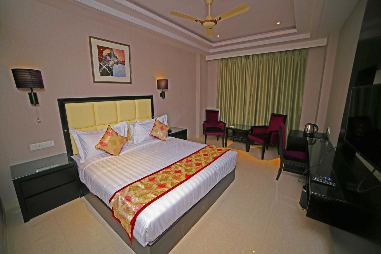 Royal Inn Nawalgarh Bagian luar foto
