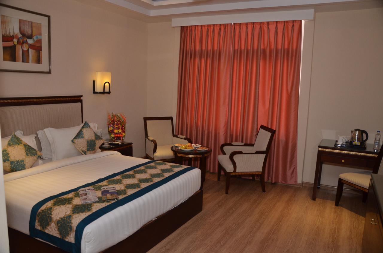 Royal Inn Nawalgarh Bagian luar foto